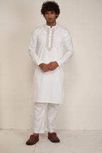 Safed Nakhshi Patani Set