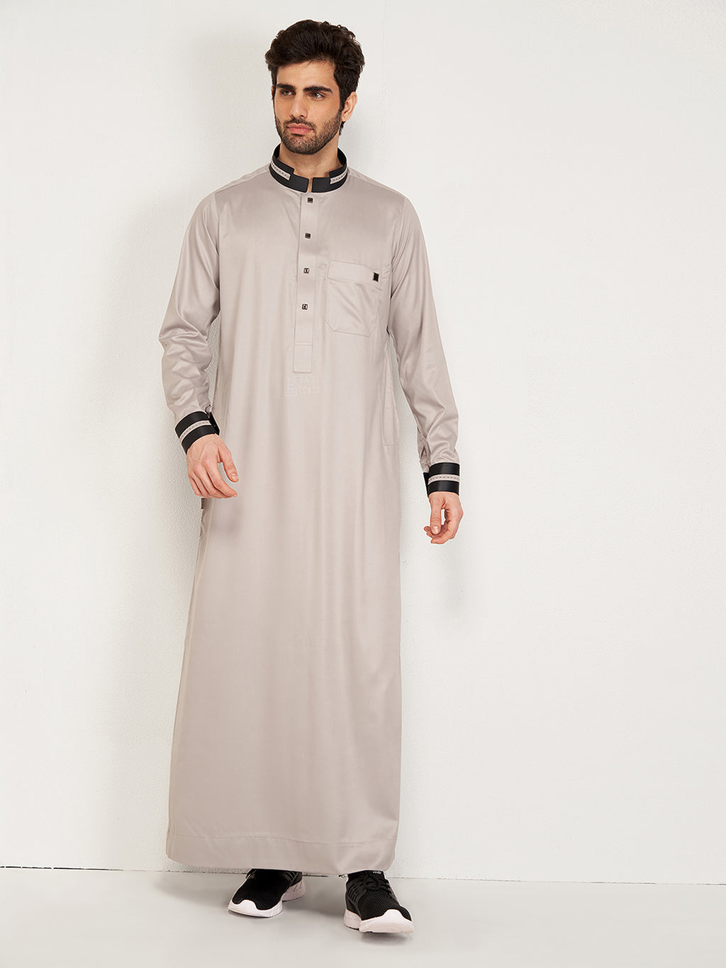 Aybars Thobe - Off White
