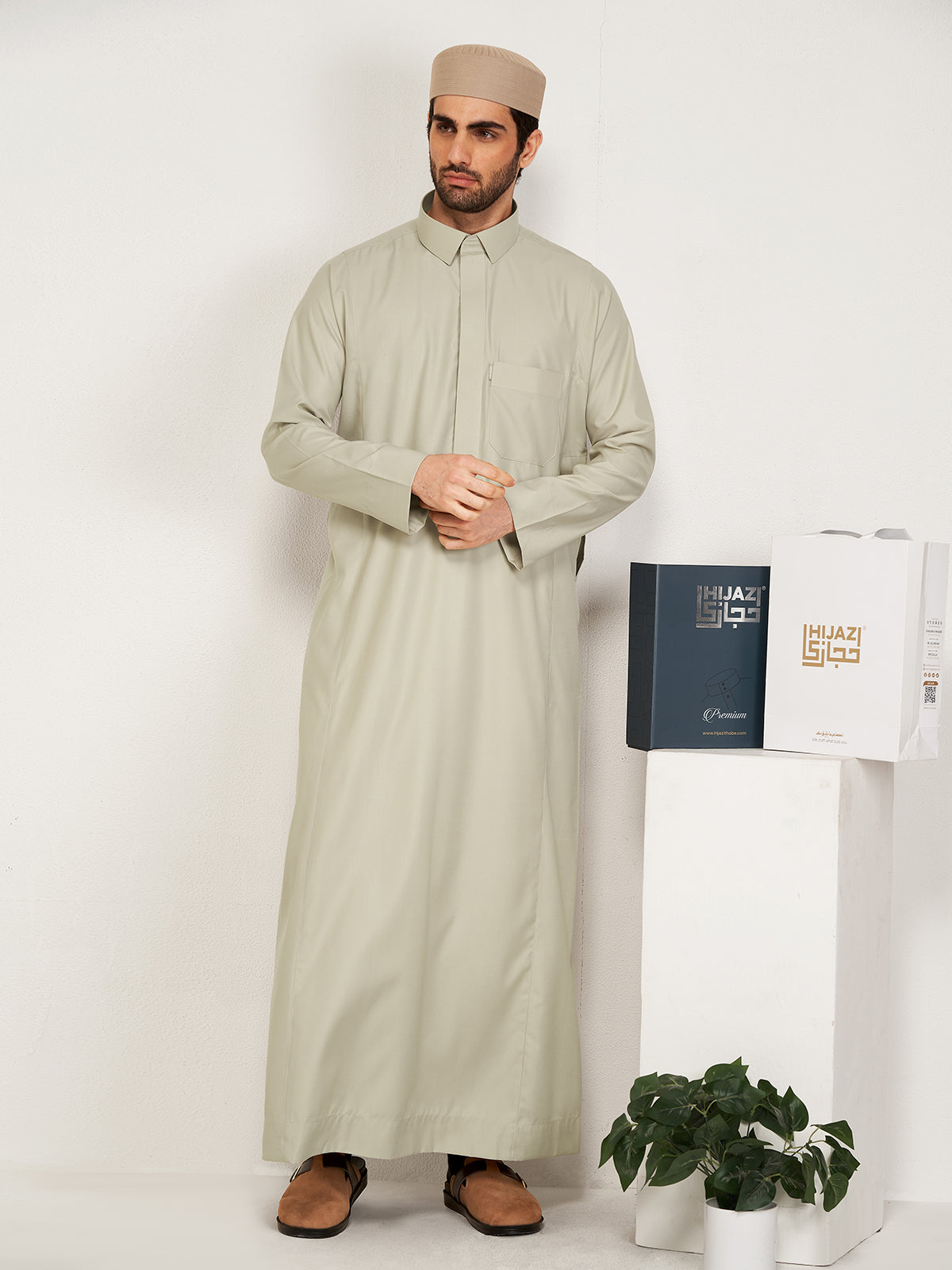 Al-Muqaddas Premium Thobe – Beige