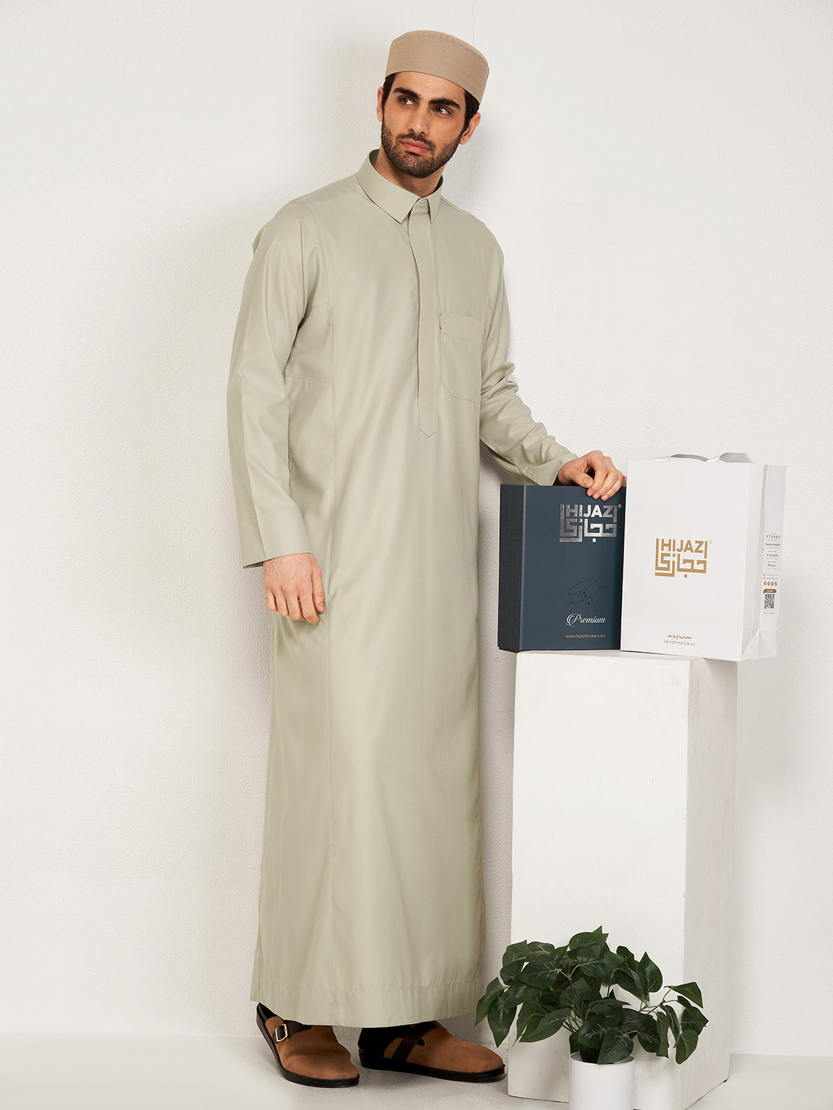 Al-Muqaddas Premium Thobe – Beige