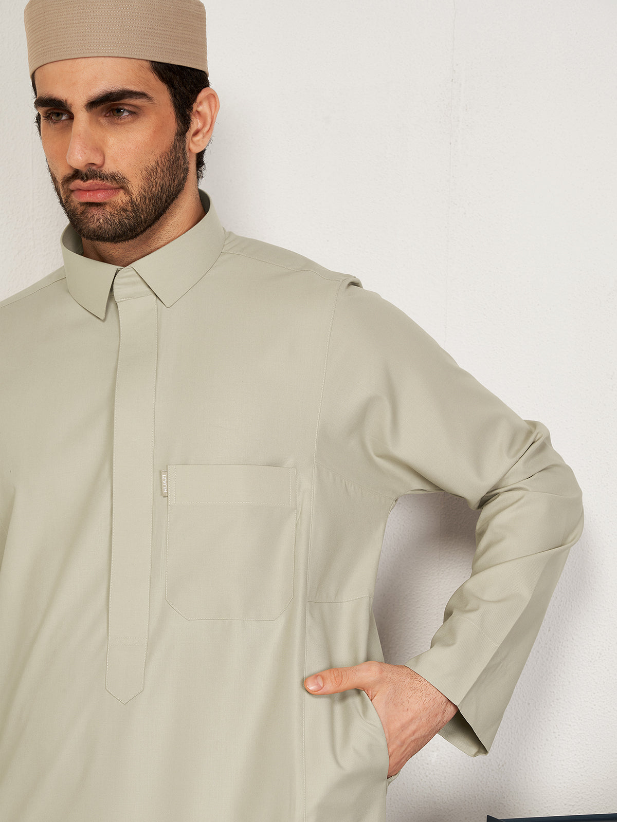 Al-Muqaddas Premium Thobe – Beige