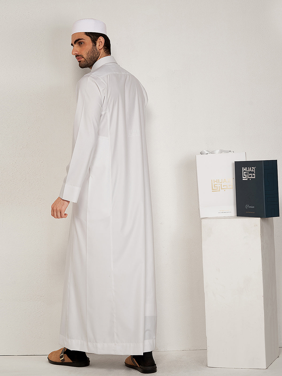 Al-Muqaddas Pemium Thobe –  White