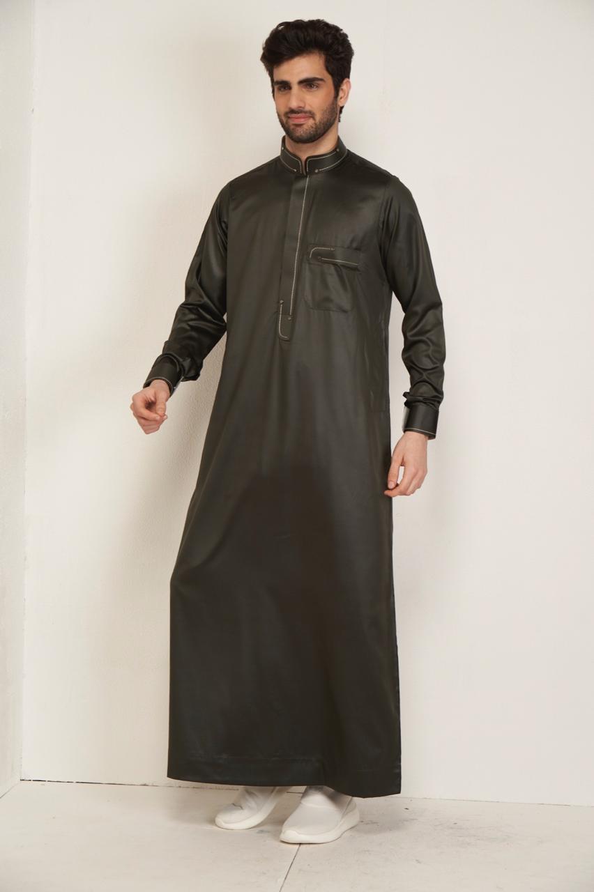 Kian Thobe – Black