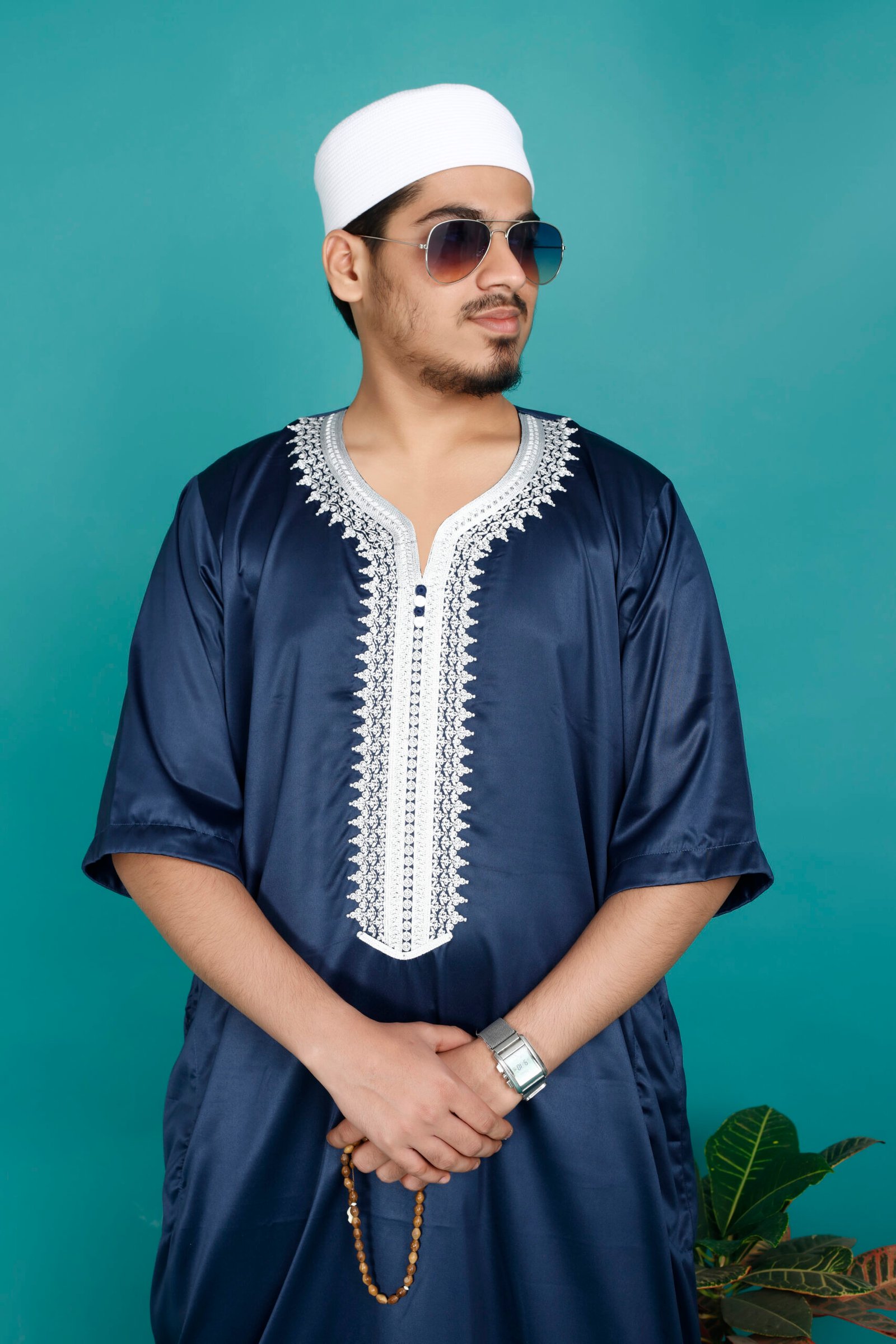 Threads of Tradition: Moroccan Thobe - Majesty in Sapphire Blue
