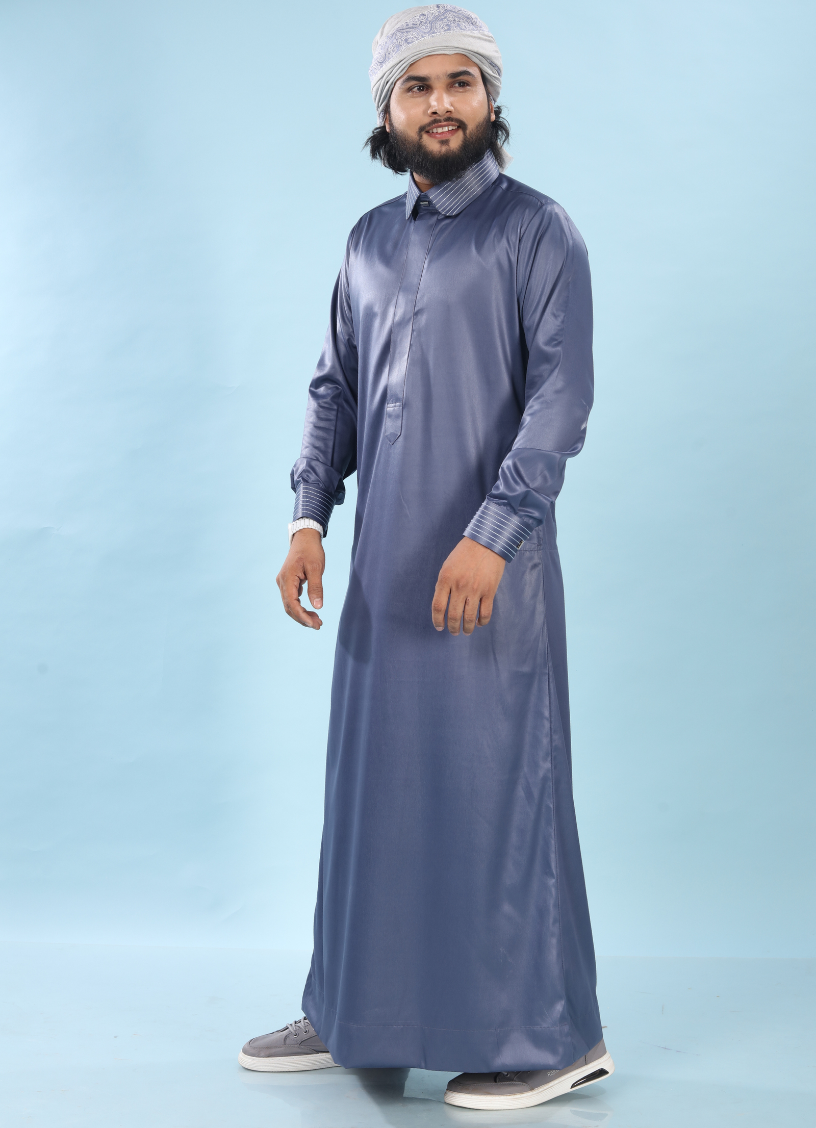 Smokeblue Classic  – Premium Designer Thobe