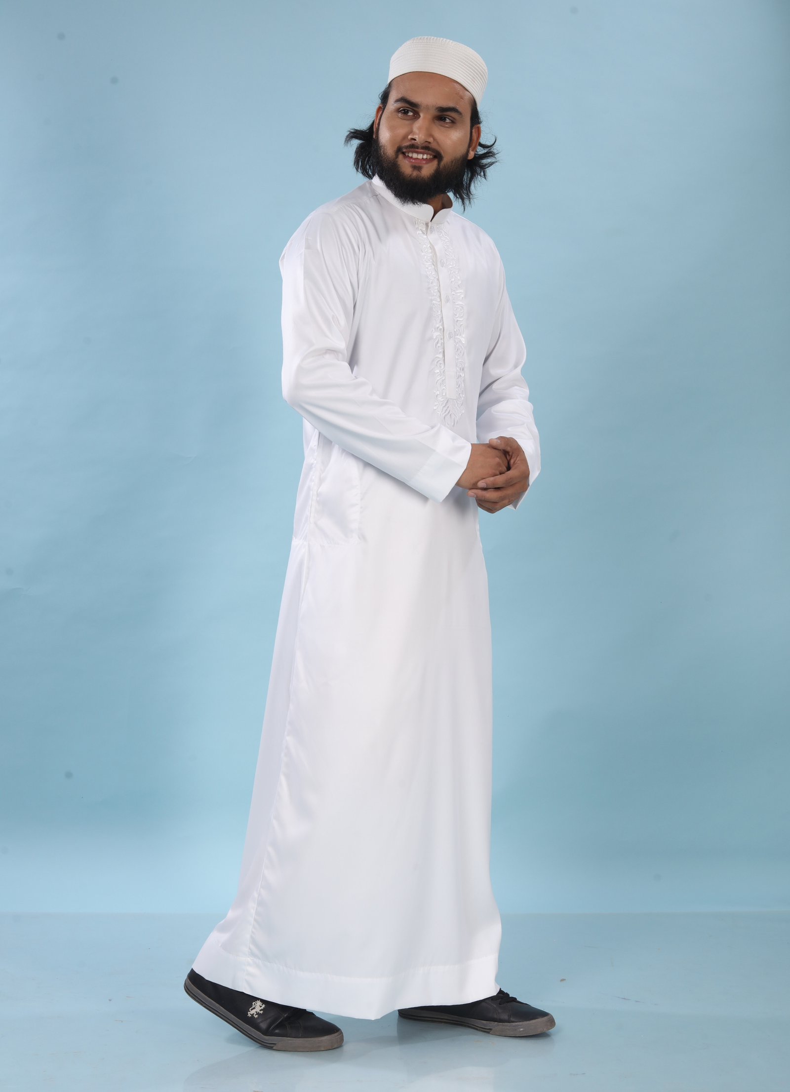 Barakah White – Embroidered Thobe